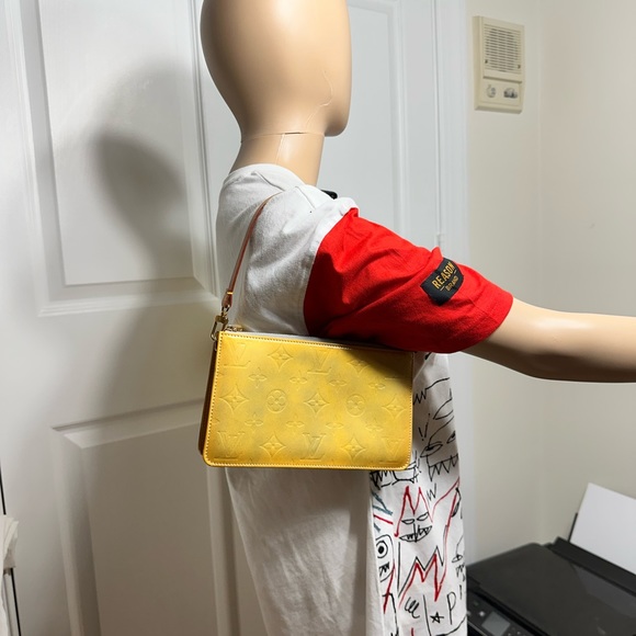 Louis Vuitton Accessories Pouch Bag - Picture 8 of 11